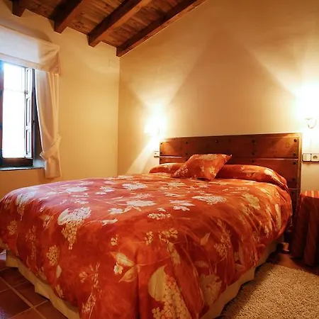 Palacio Viejo De Corchuelas
