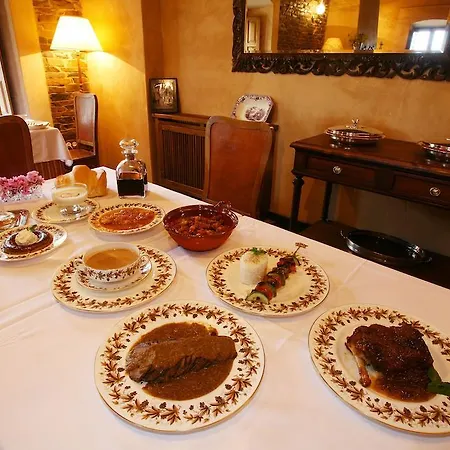 Palacio Viejo De Corchuelas Torrejon el Rubio