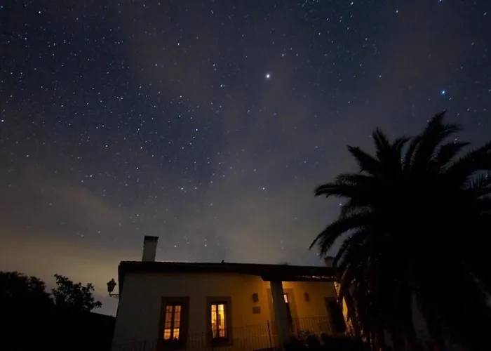 Отель Palacio Viejo De Corchuelas 4*