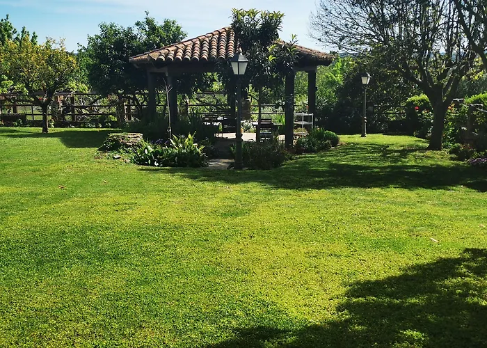 Отель Palacio Viejo De Corchuelas 4*