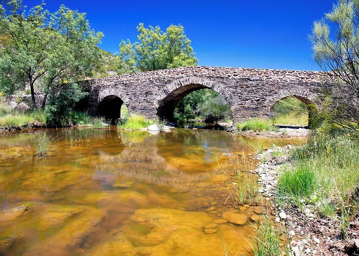 Palacio Viejo De Corchuelas Торрехон-эль-Рубио