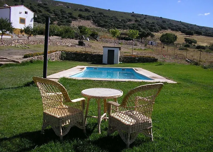 Palacio Viejo De Corchuelas