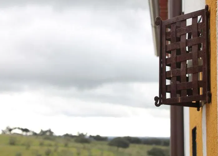 Отель Palacio Viejo De Corchuelas Торрехон-эль-Рубио